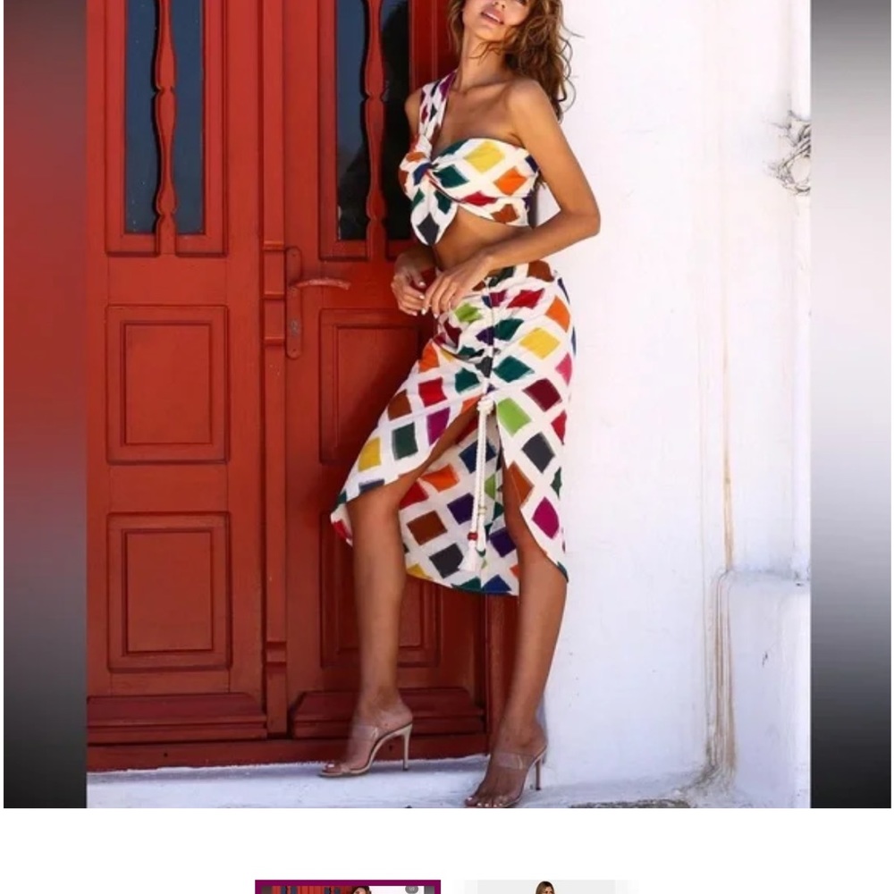 Colorful Geometric Women's Two-Piece Set - Picture 2 of 9